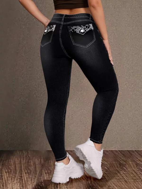 Women's Black Embroidered Back-Pocket Skinny Jeans Retro Style Casual Perfect for Outings - Image 4