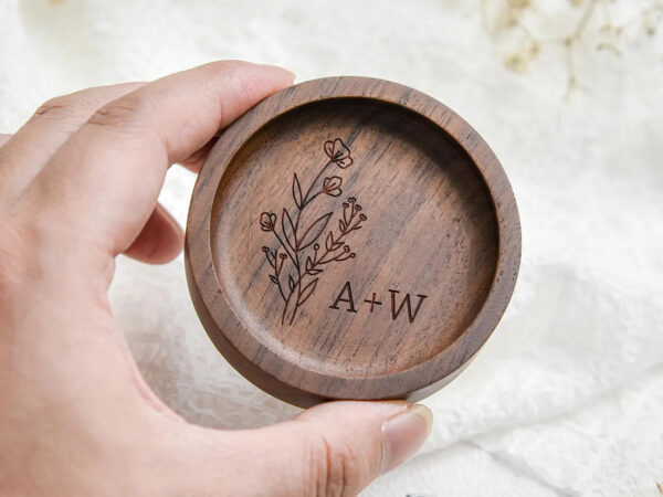 Custom Round Wood Ring Dish, Engagement Ring Holder, Personalized Wedding Ring Dish, Wedding Gift