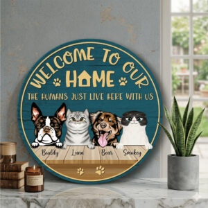 Funny Personalized Pet Welcome Sign Custom Dog and Cat Name Wall Decor Gift for Pet Owners Rustic New Home Sign