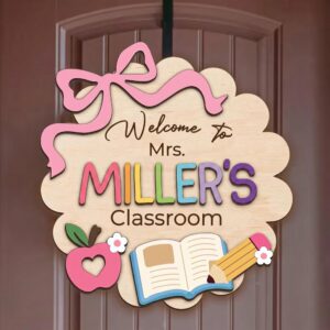 Personalized Teacher Classroom Door Sign Custom Name Wood Decor Round Wooden Welcome Appreciation Gift