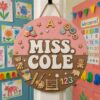 Personalized Teacher Door Signs Preschool Classroom Custom Name Door Hanger Back To School Decor Welcome Sign Appreciation Gift Classroom Decoration - Style 3